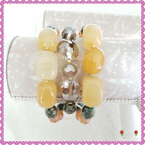 ⬇️$80 NWOT Bracelet Gemstones Beads Crystals